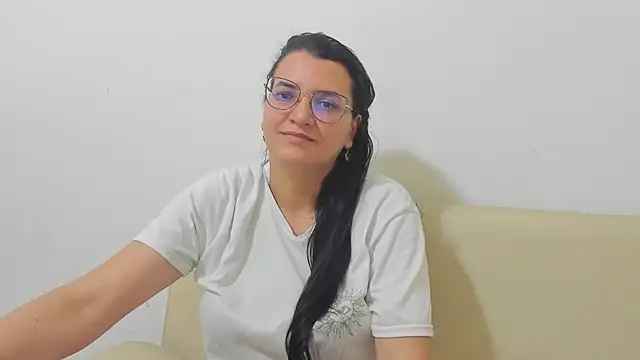 Snapshot of MARILYN_GARCIA chatting on March 10, 2026, 3:10 am MARILYN GARCIA online show from March 10, 2026, 3:10 am