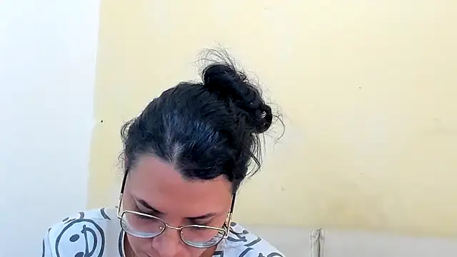 Snapshot of MARILYN_GARCIA chatting on March 31, 2026, 5:59 pm MARILYN GARCIA online show from March 31, 2026, 5:59 pm