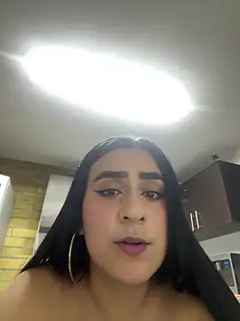 Veronika Sexxx online show from August 10, 2026, 3:02 am