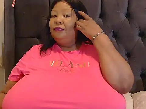 nancy111 online show from February 1, 2026, 1:04 am