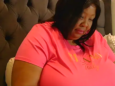 nancy111 online show from October 22, 2025, 2:27 pm