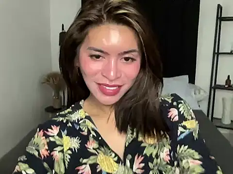 Snapshot of your_bianca69 chatting on April 16, 2026, 3:07 am your bianca69 online show from April 16, 2026, 3:07 am