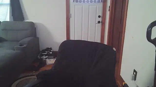 Snapshot of SweetAriesXO chatting on February 5, 2026, 2:02 pm SweetAriesXO online show from February 5, 2026, 2:02 pm