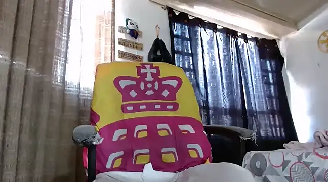 Snapshot of kattydirtylol chatting on January 26, 2025, 1:36 pm kattydirtylol online show from January 26, 2025, 1:36 pm