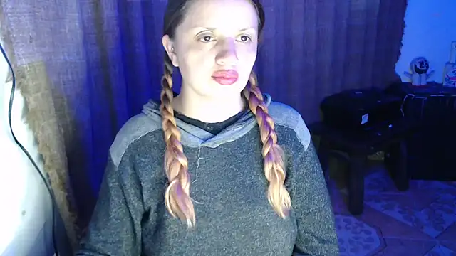 Snapshot of kattydirtylol chatting on September 25, 2025, 10:43 am kattydirtylol online show from September 25, 2025, 10:43 am