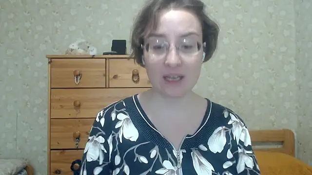 Smart Rose online show from April 14, 2026, 3:50 pm