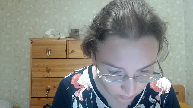 Smart Rose online show from May 25, 2026, 7:34 pm