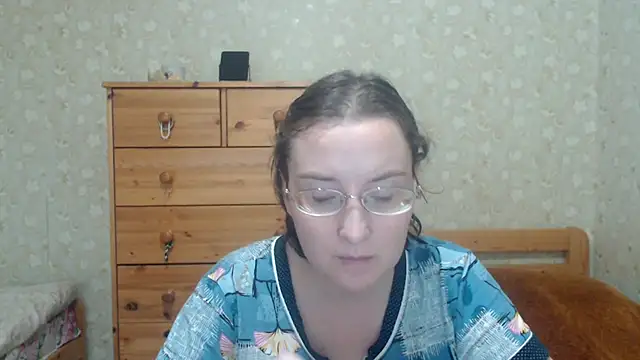 Smart Rose online show from November 3, 2025, 11:36 am