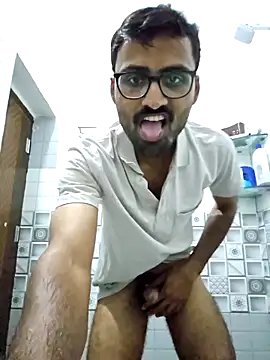 krishna8035 online show from September 19, 2025, 1:26 pm