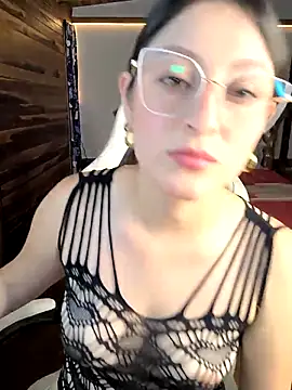 IsabelaGomez online show from April 20, 2026, 11:06 pm