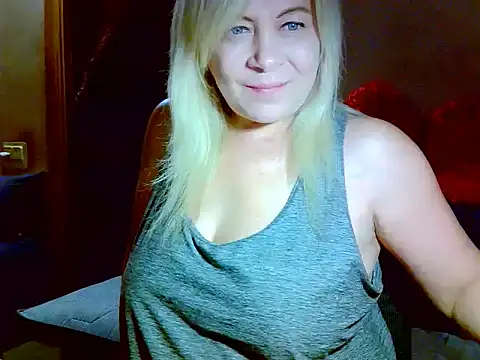 Snapshot of AgoniA7 chatting on February 19, 2026, 4:26 pm AgoniA7 online show from February 19, 2026, 4:26 pm