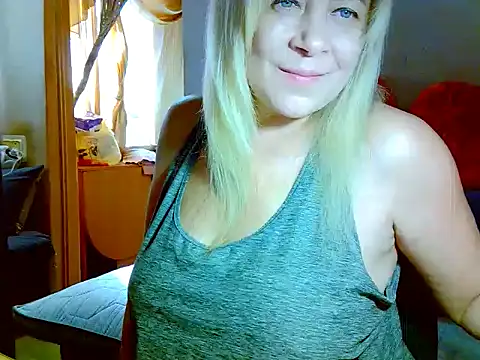 Snapshot of AgoniA7 chatting on February 21, 2026, 12:40 pm AgoniA7 online show from February 21, 2026, 12:40 pm