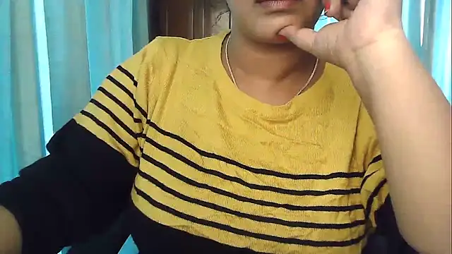 Snapshot of Spandana_Sweety chatting on September 14, 2025, 6:47 am Spandana Sweety online show from September 14, 2025, 6:47 am