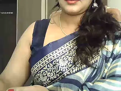 Snapshot of Spandana_Sweety chatting on October 24, 2025, 6:12 am Spandana Sweety online show from October 24, 2025, 6:12 am