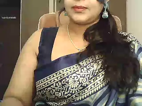 Snapshot of Spandana_Sweety chatting on November 15, 2025, 6:17 am Spandana Sweety online show from November 15, 2025, 6:17 am