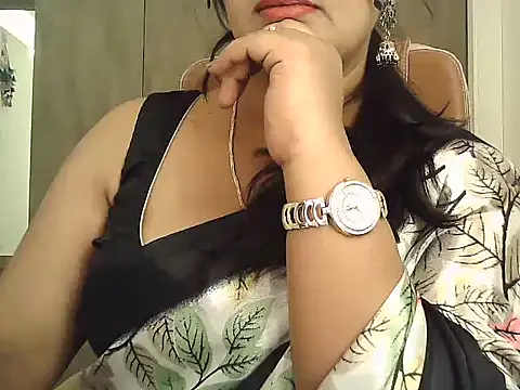 Snapshot of Spandana_Sweety chatting on February 11, 2026, 6:13 am Spandana Sweety online show from February 11, 2026, 6:13 am
