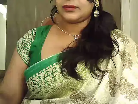 Snapshot of Spandana_Sweety chatting on February 1, 2026, 6:33 am Spandana Sweety online show from February 1, 2026, 6:33 am