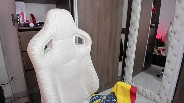 infinitysex1 online show from February 1, 2025, 1:23 am