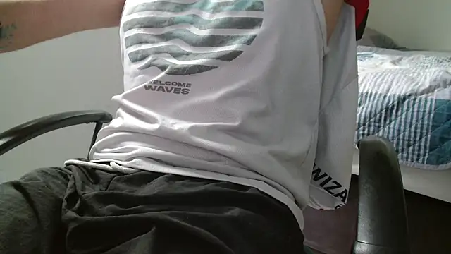 pudding24 online show from December 18, 2025, 7:29 pm