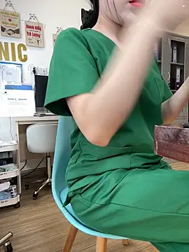 Meilian2021 online show from December 20, 2025, 4:48 am