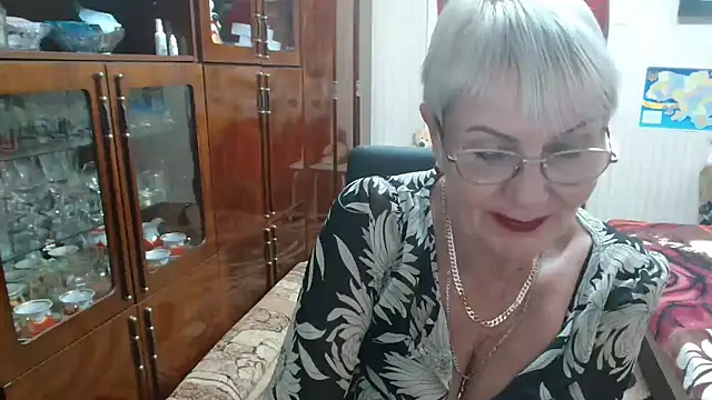 JenaCheim online show from October 19, 2025, 7:05 pm