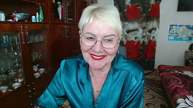 JenaCheim online show from April 7, 2026, 7:32 am