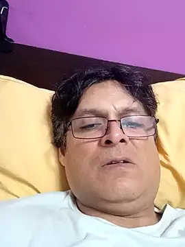 Snapshot of AdultAgency chatting on February 17, 2026, 4:54 am AdultAgency online show from February 17, 2026, 4:54 am