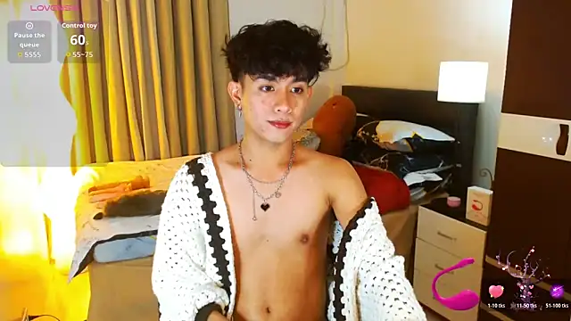 WildestTwink online show from March 25, 2026, 5:45 pm