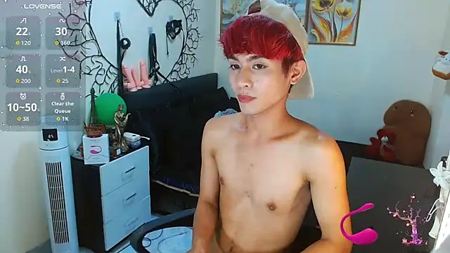 Snapshot of WildestTwink chatting on September 25, 2025, 6:14 pm WildestTwink online show from September 25, 2025, 6:14 pm