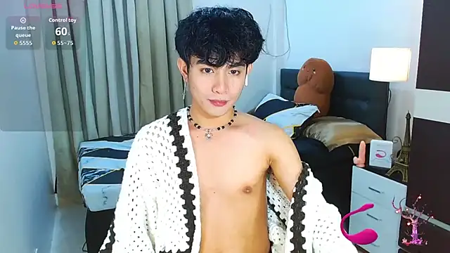 WildestTwink online show from March 2, 2026, 6:37 pm