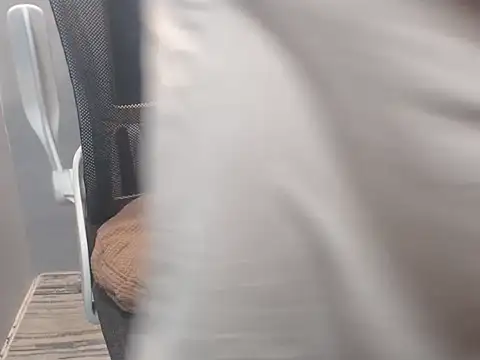 12inchcuteashley online show from December 17, 2025, 3:00 am