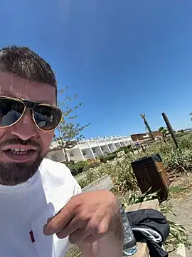 Jesssexboy online show from April 19, 2026, 12:06 pm