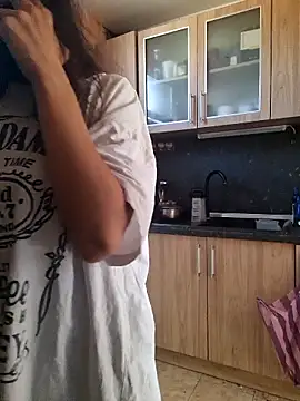 rposhta1991 online show from October 23, 2025, 12:04 pm