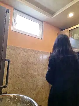 rposhta1991 online show from October 26, 2025, 7:09 am