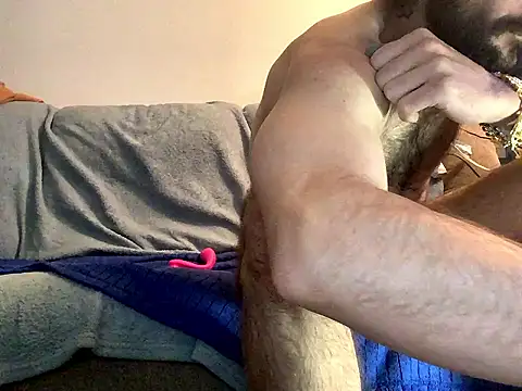 DrizzleMAN4187 online show from January 19, 2026, 12:42 pm