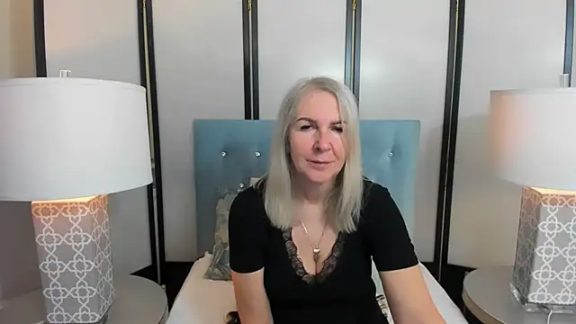 EricaTop online show from January 13, 2026, 9:30 pm