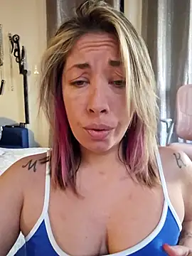 Snapshot of _NinaLuvSins_ chatting on March 9, 2025, 1:59 pm  NinaLuvSins  online show from March 9, 2025, 1:59 pm