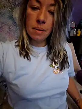 Snapshot of _NinaLuvSins_ chatting on September 21, 2025, 11:48 am  NinaLuvSins  online show from September 21, 2025, 11:48 am