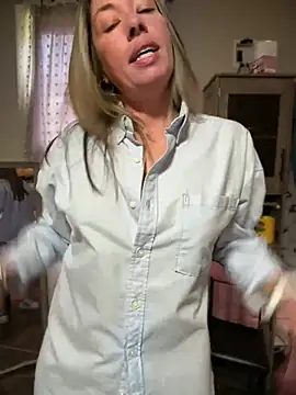  NinaLuvSins  online show from July 19, 2026, 2:03 pm