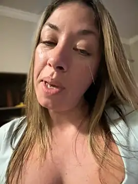  NinaLuvSins  online show from June 28, 2026, 1:12 am