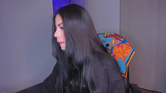 Lisegg  online show from September 24, 2025, 10:11 am