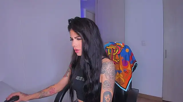 Snapshot of Lisegg_ chatting on February 2, 2026, 7:02 pm Lisegg online show from February 2, 2026, 7:02 pm