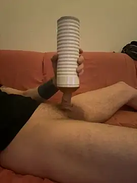 LionBoy1976 online show from October 4, 2025, 9:22 am