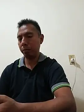 desnudo Sexoxo online show from January 5, 2025, 4:04 am