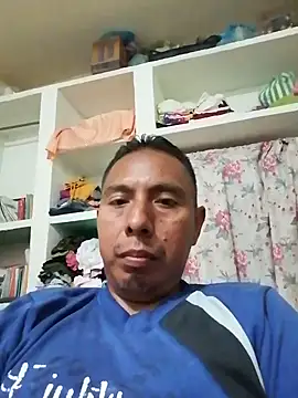 desnudo Sexoxo online show from February 12, 2025, 12:16 am