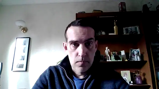 joegalea online show from April 3, 2026, 4:13 pm