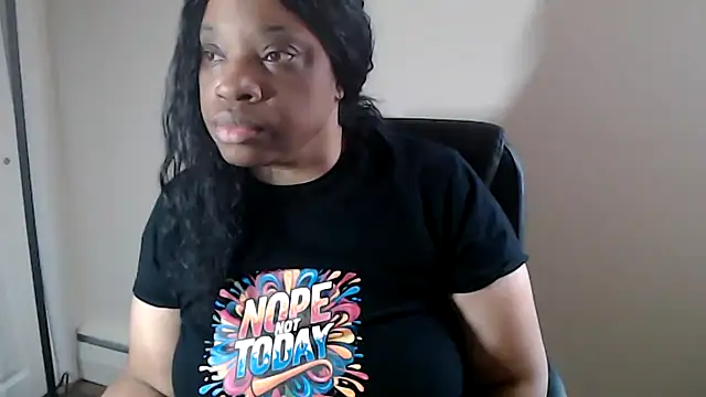 Sexymona1218 online show from April 5, 2026, 12:34 pm