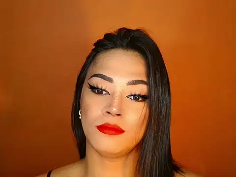 AsianQueenAlexaXx online show from May 13, 2026, 4:58 pm