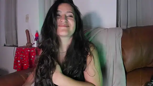 Snapshot of DeesseLuxure chatting on November 22, 2025, 5:50 am DeesseLuxure online show from November 22, 2025, 5:50 am