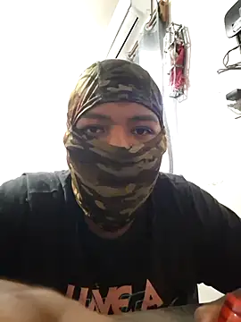 juliopantoja online show from March 20, 2026, 10:33 pm